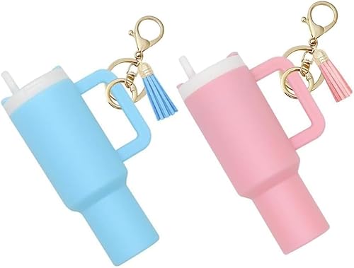 TTPSRY Mini Cup Stanley Schlüsselanhänger 2 Pcs mit Fransen Anhänger Harz Lippenbalsam Halter ideal für Outdoor Reisen Männer Frauen Tolles Geschenk(Rosa + Himmelblau) von TTPSRY