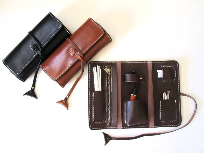 Handgefertigte Pfeifentasche Aus Leder in Drei Farben Verfügbar von TUMABROTHERS