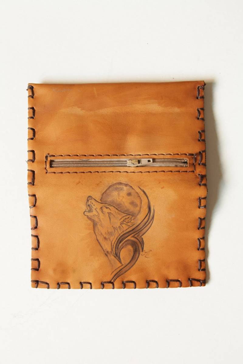 Handgefertigte Tabaktasche Aus Leder von TUMABROTHERS