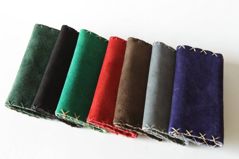 Handgefertigter Tabakbeutel Aus Leder, Erhältlich in Sieben Farben von TUMABROTHERS