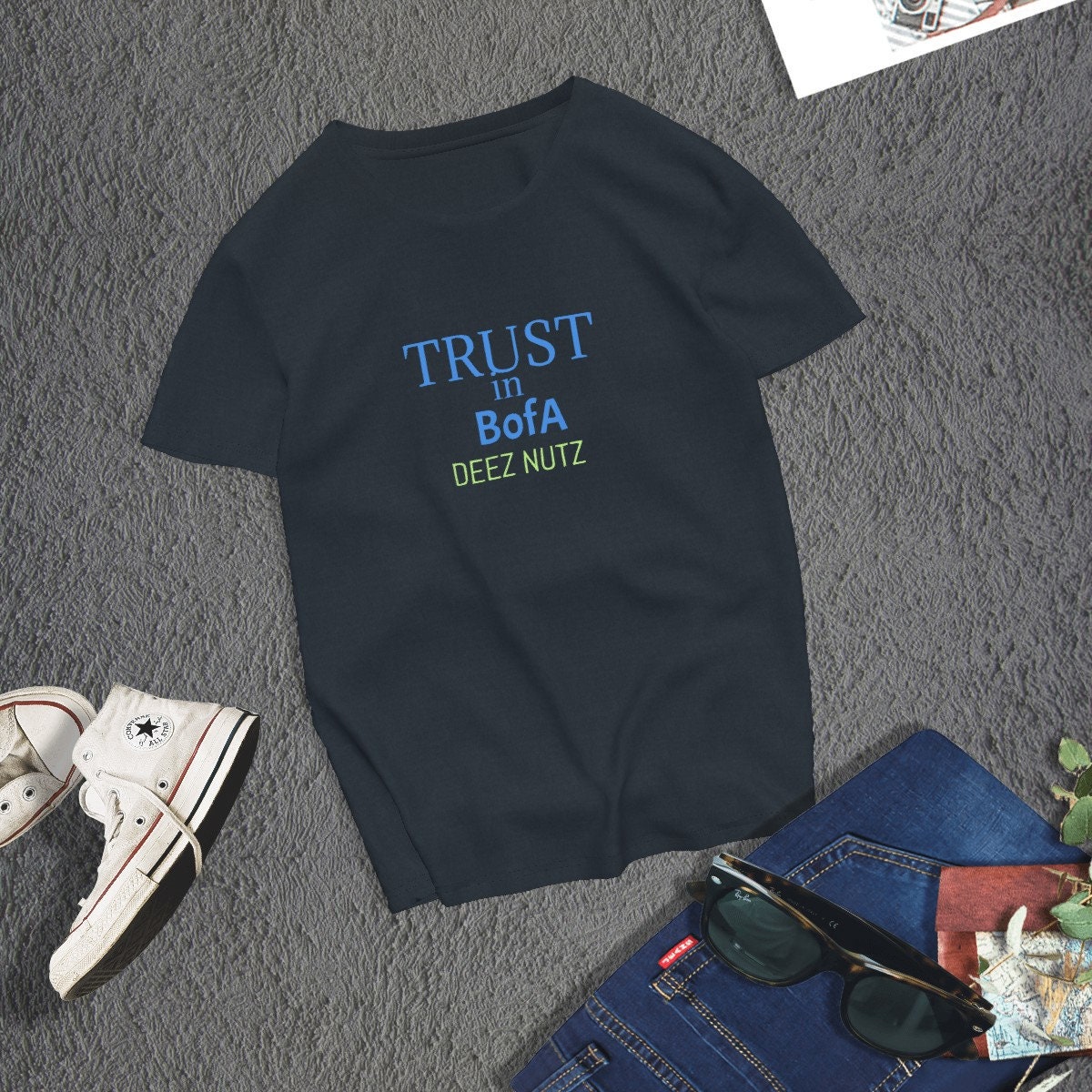 Unisex Classic Crew Neck Kurzärmeliges T-Shirt Unisex Classic Crew Neck Kurzärmeliges T-Shirt von TUODONSHOP