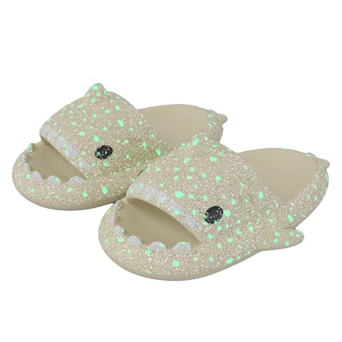 TUOJINRUIDA Nachleuchtendes Hai Schlappen Unisex Shark Slides Slippers Badelatschen für Herren or Damen Hausschuhe Latschen für Strandhaus Dusche entspannte Stunden am Pool 38-39 von TUOJINRUIDA