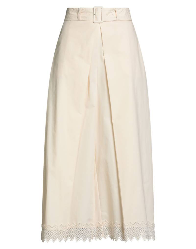 TWINSET Shorts & Bermudashorts Damen Cremeweiß von TWINSET