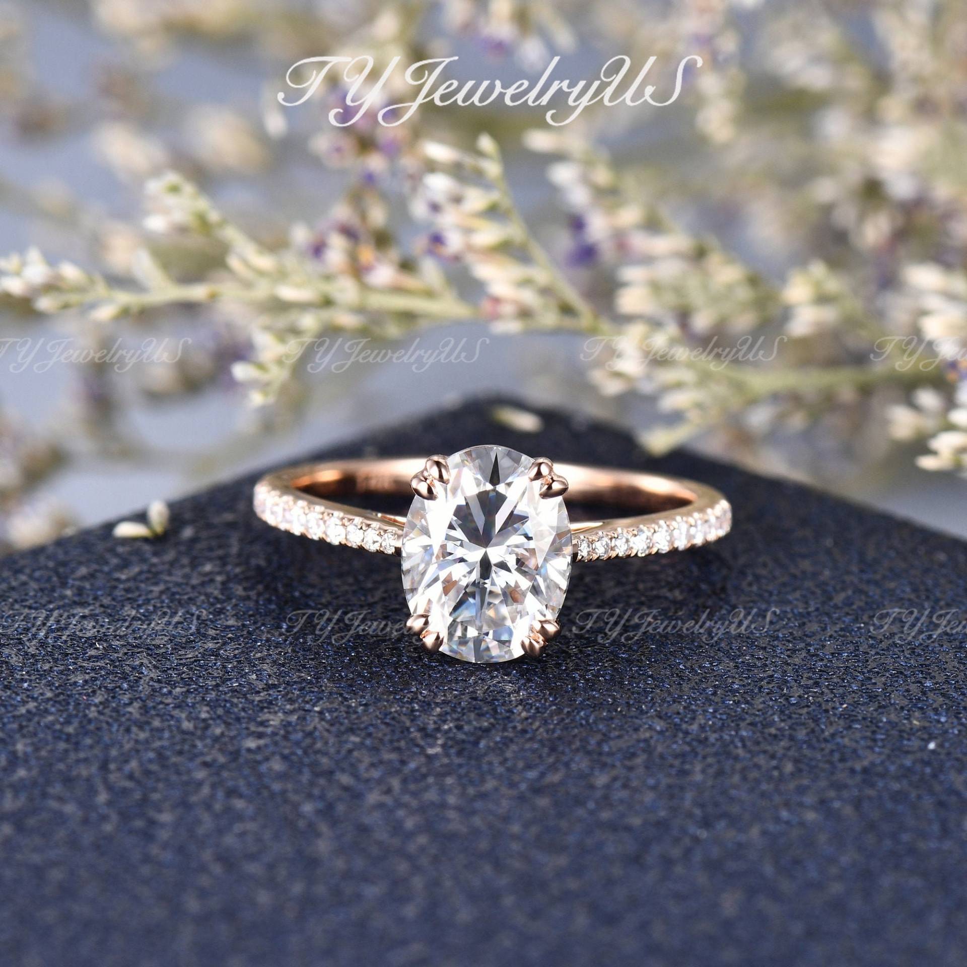 2Ct Oval Moissanite Ring Solitaire Verlobungsring 14K Rose Gold Brautring Farblos Ehering Doppelkralle Prong Diamant von TYJewelryUS