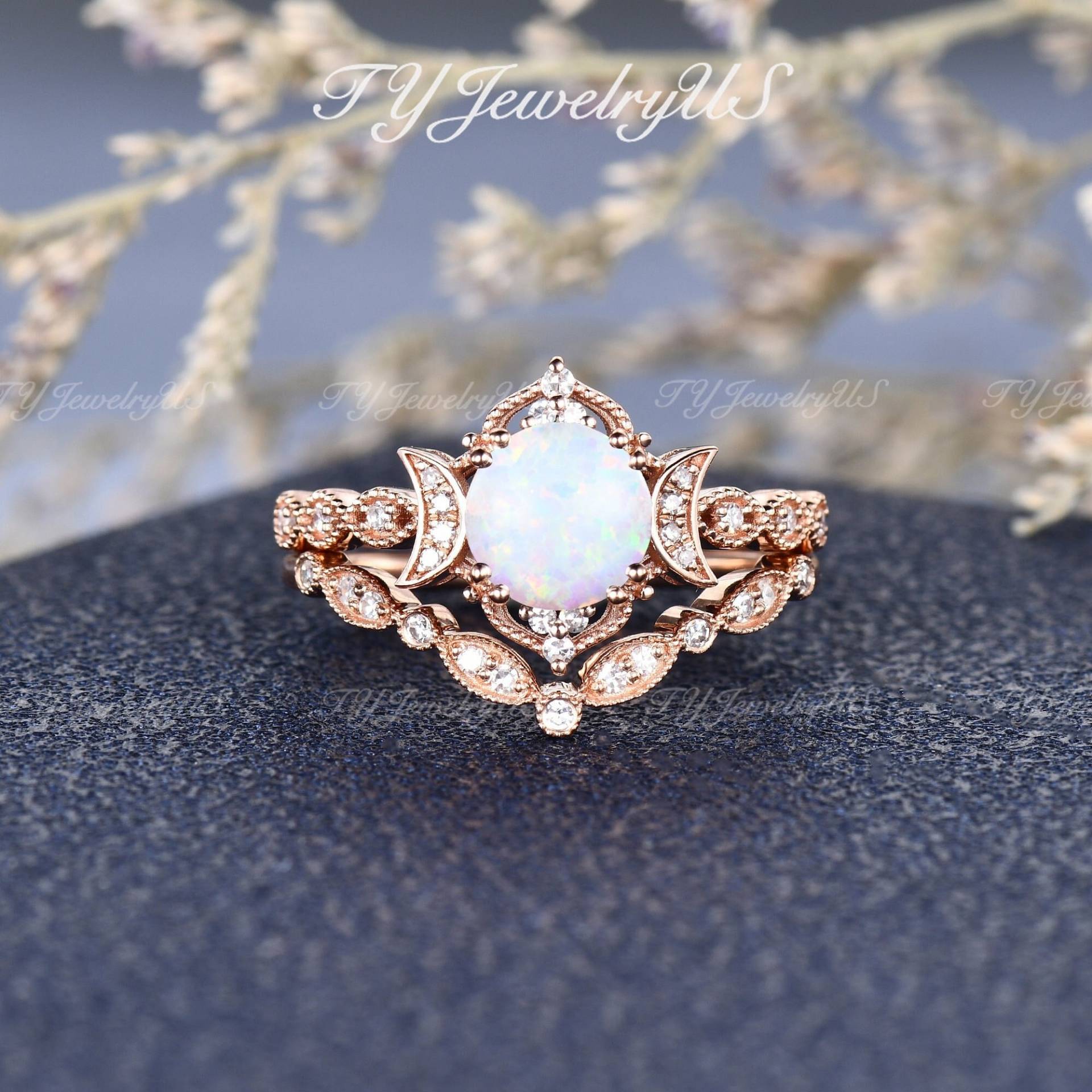 Lab White Opal Verlobungsring Rose Gola Antique Braut Set Einzigartige Vine Mond Hochzeit Ring Art Deco Milgran Oktober Birthstone Jahrestag von TYJewelryUS