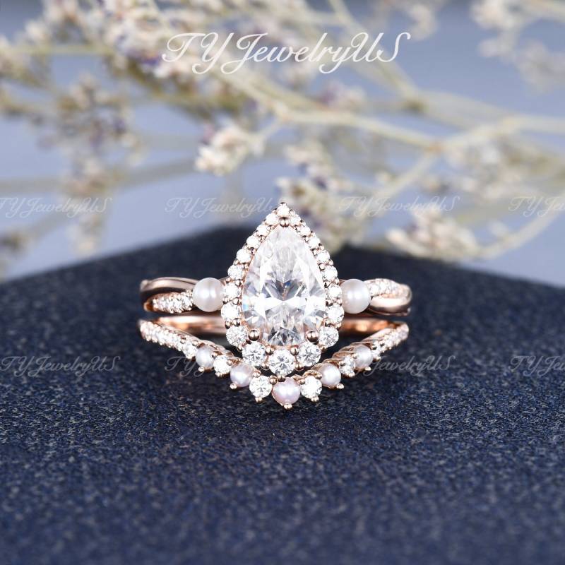 Perle Moissanite Verlobungsring Set Cluster Rose Gold Braut Frau Halo Unendlichkeit Diamant Ring Art Deco Halbe Ewigkeit Ehering 2stk von TYJewelryUS