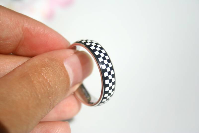 Ehering Versprechensring Stapelband Verlobungsring Layering Für Mann Schachbrettmuster 925 Sterling Silber Bandring Männer von TZCJewelry