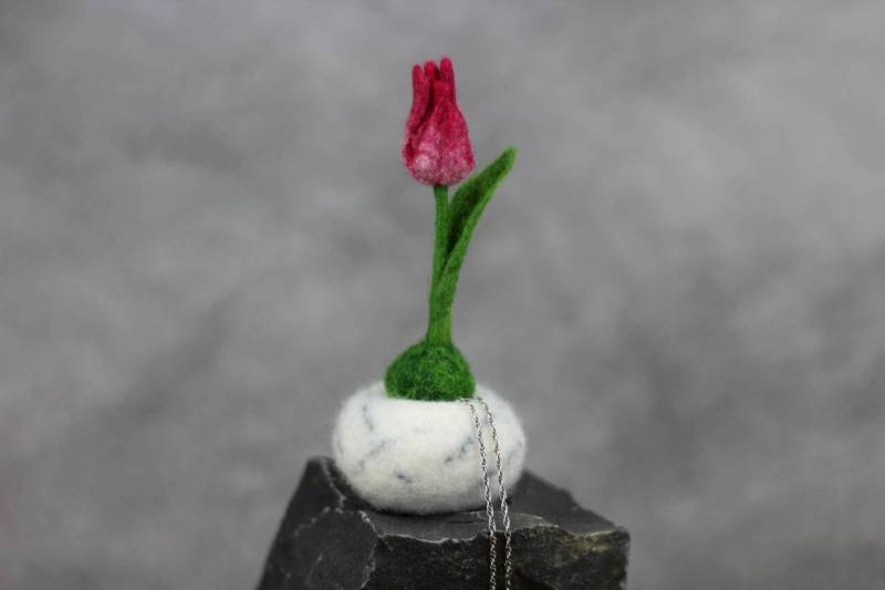 Schmuckdose Mit Tulpe Rot Gefilzt. Ringkissen Ausgefallen von TaFiOLand