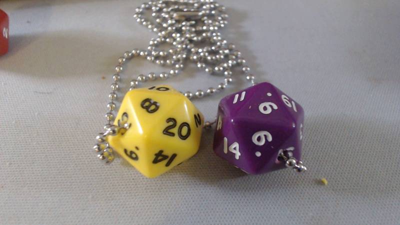 Anpassbare Würfelkette Zwei D20Er Jahre An Kugelkette Für Fans Von Dungeons & Dragons Dnd Pathfinder D20 Rpg Role Playing Games Geek von TabletopTowns