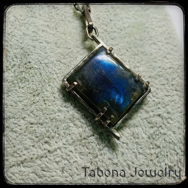 Labradorit Anhänger Labradorit Anhänger von TabonaJewelry
