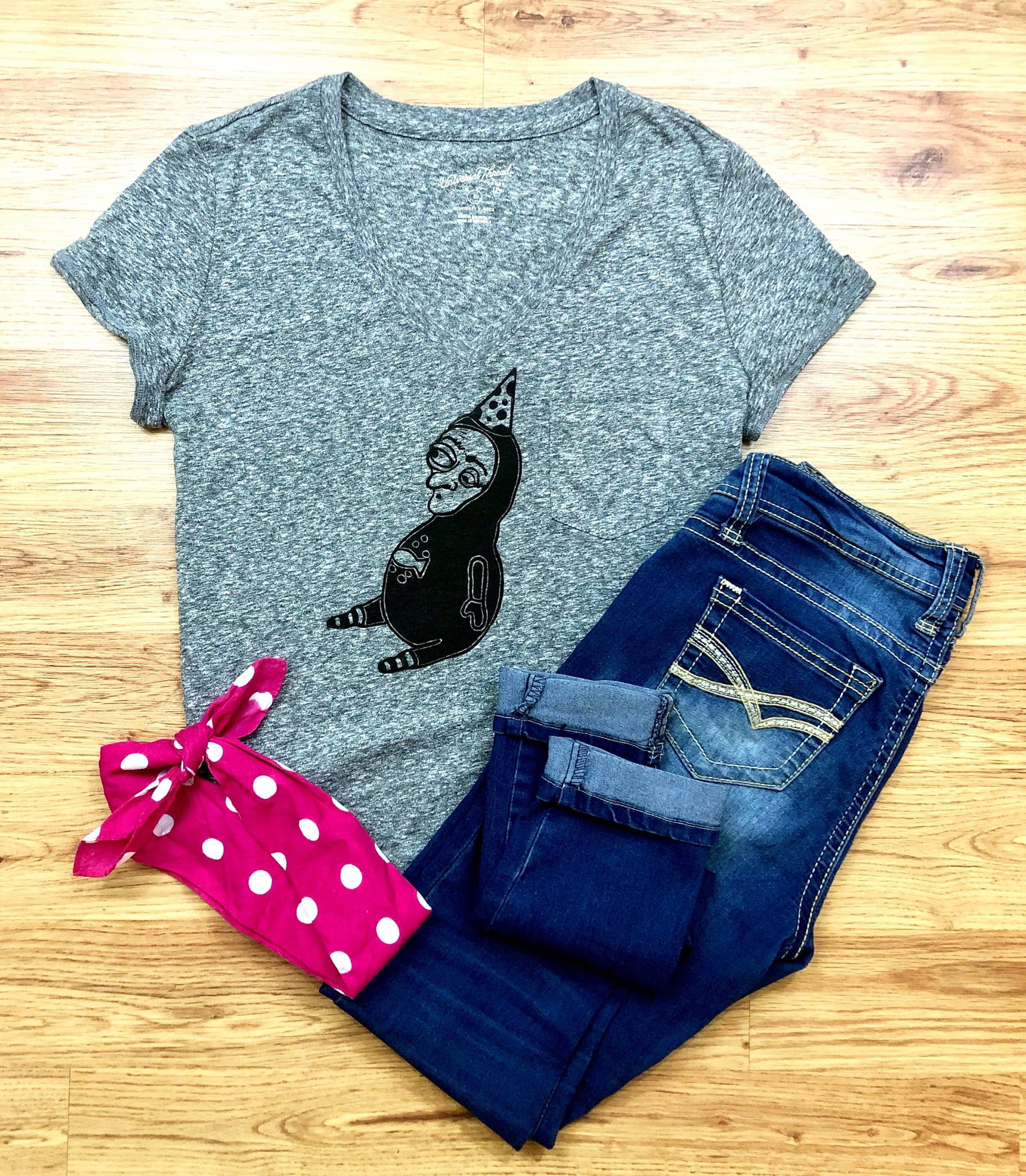 Little Buddy Damen T-Shirt Little Buddy Damen T-Shirt von TackyAnniePress