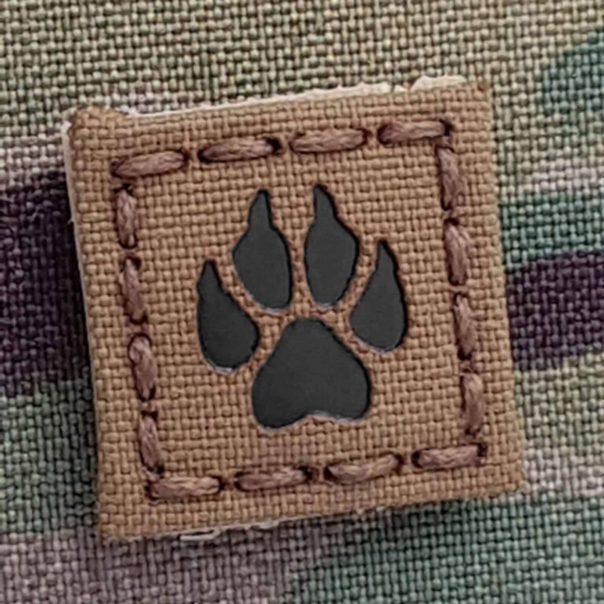 Winziger K9 Hundeführer Paw K-9 1 "x 1" Laser Cut Patch von TacticalFreaky