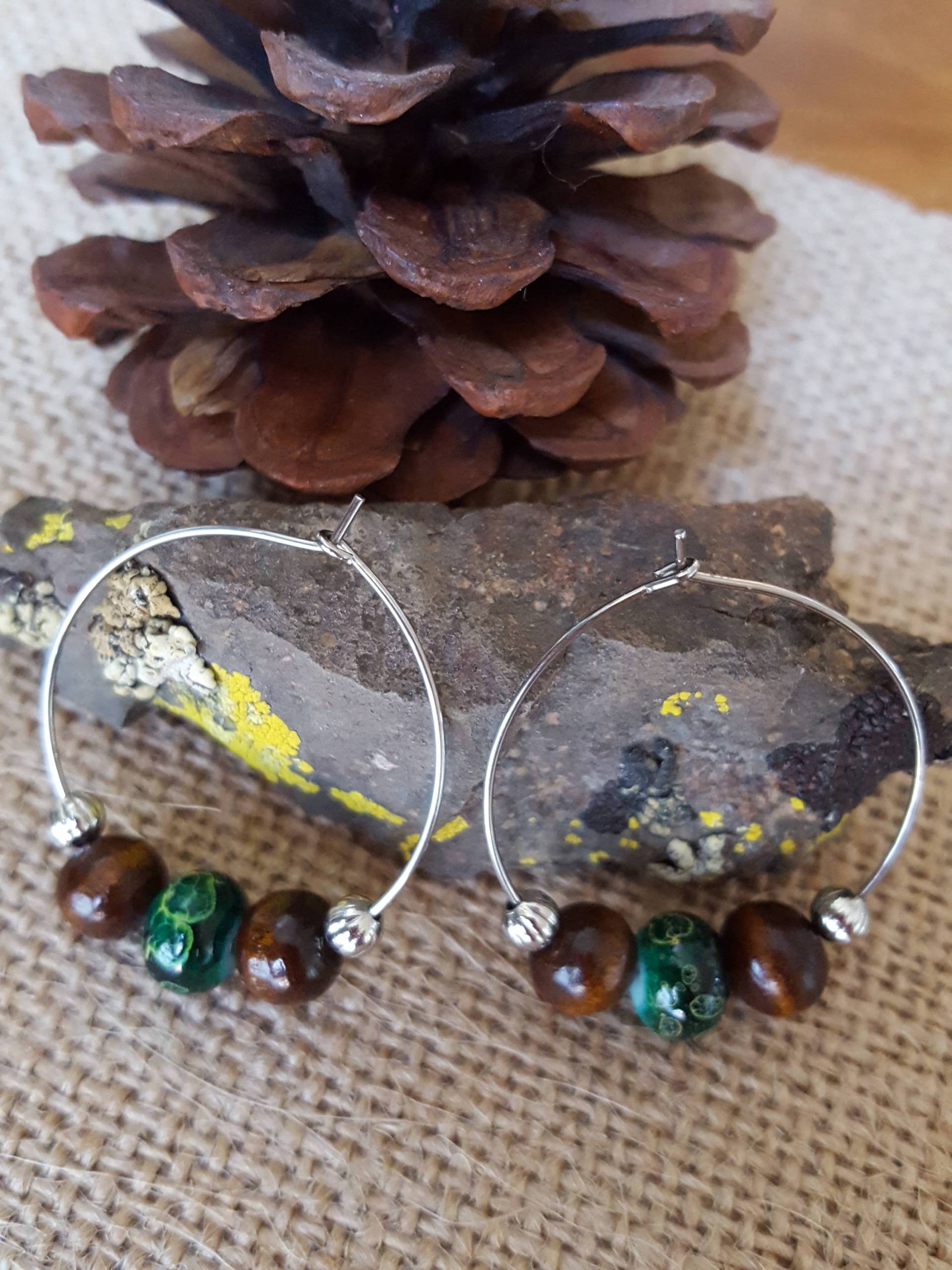 Holzperlen Ohrringe - Silber Grüne Hoop Natur Schmuck Boho Holzperlen Ohrringe - Silber Grüne Hoop Natur Schmuck Boho von TahoeCreations