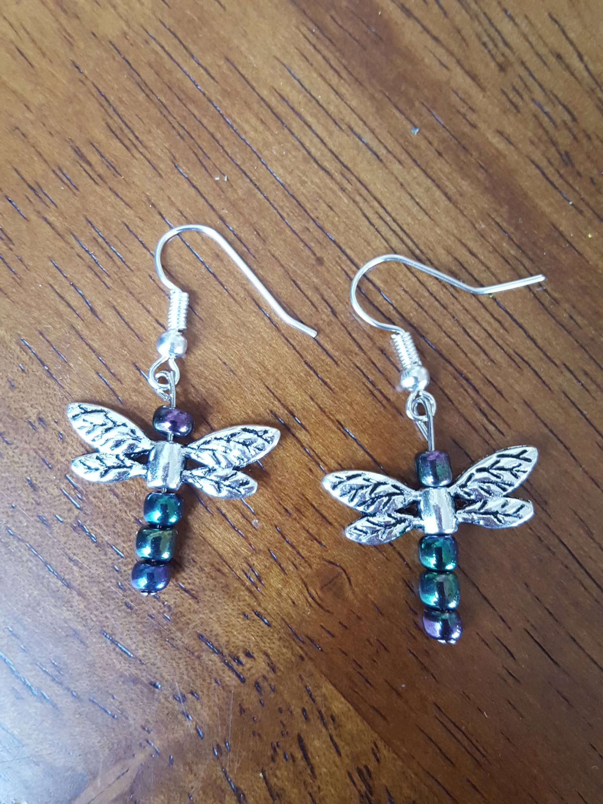 Silber Libelle Ohrringe - Irisierende Perlen Silber Libelle Ohrringe - Irisierende Perlen von TahoeCreations
