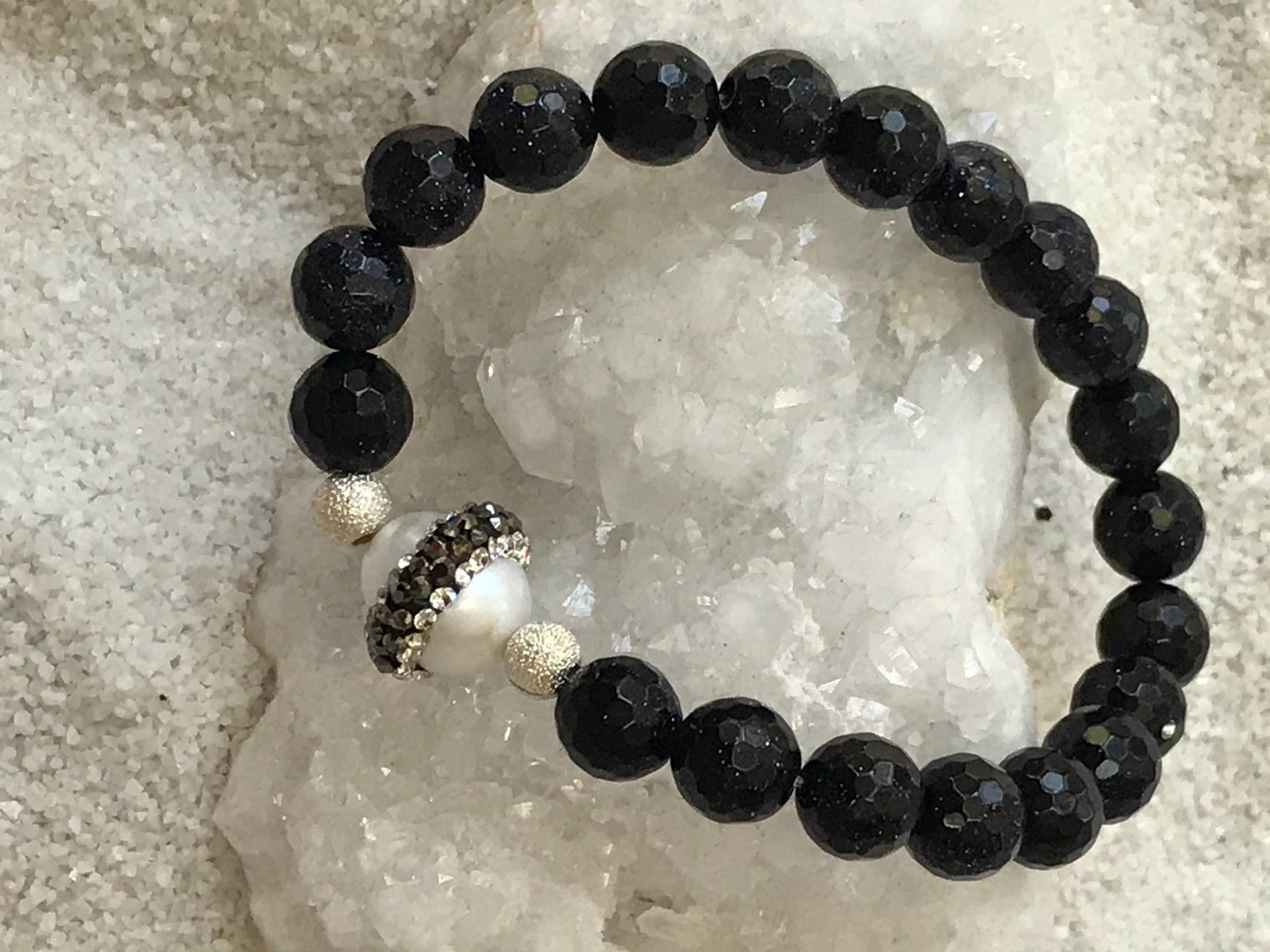 Blaufluss Perlen Stretch-Armband Mit Und Cz Blaufluss Perlen Stretch-Armband Mit Und Cz von TahoeDesign