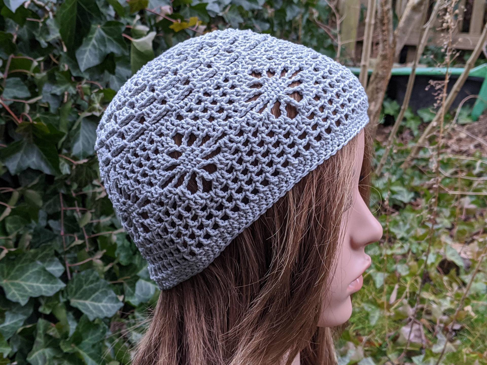 Häkelmütze Damen Aus Baumwolle - Handgemachte Beanie Im Boho-stil Luftige Sommermütze Grau Hellgrau von TailorDesigns