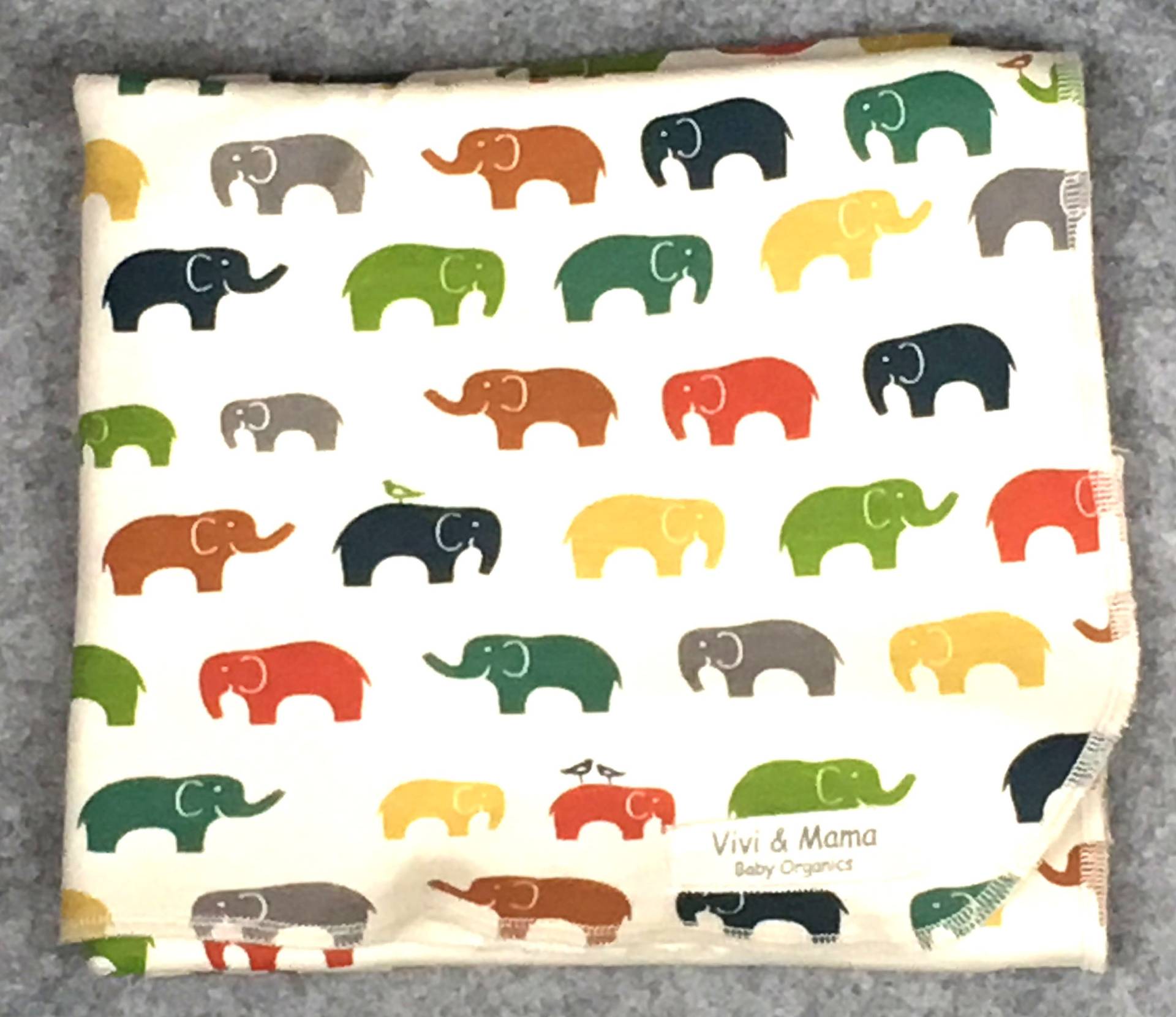 Baby Organic Essentials | Baby-Decke von TailorSongStudio