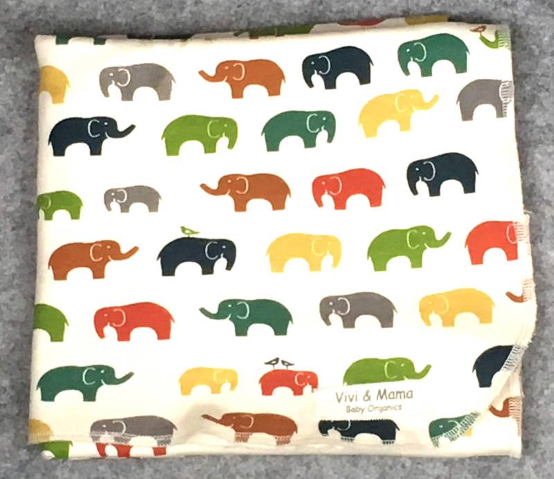Baby Organic Essentials | Baby-Decke von TailorSongStudio