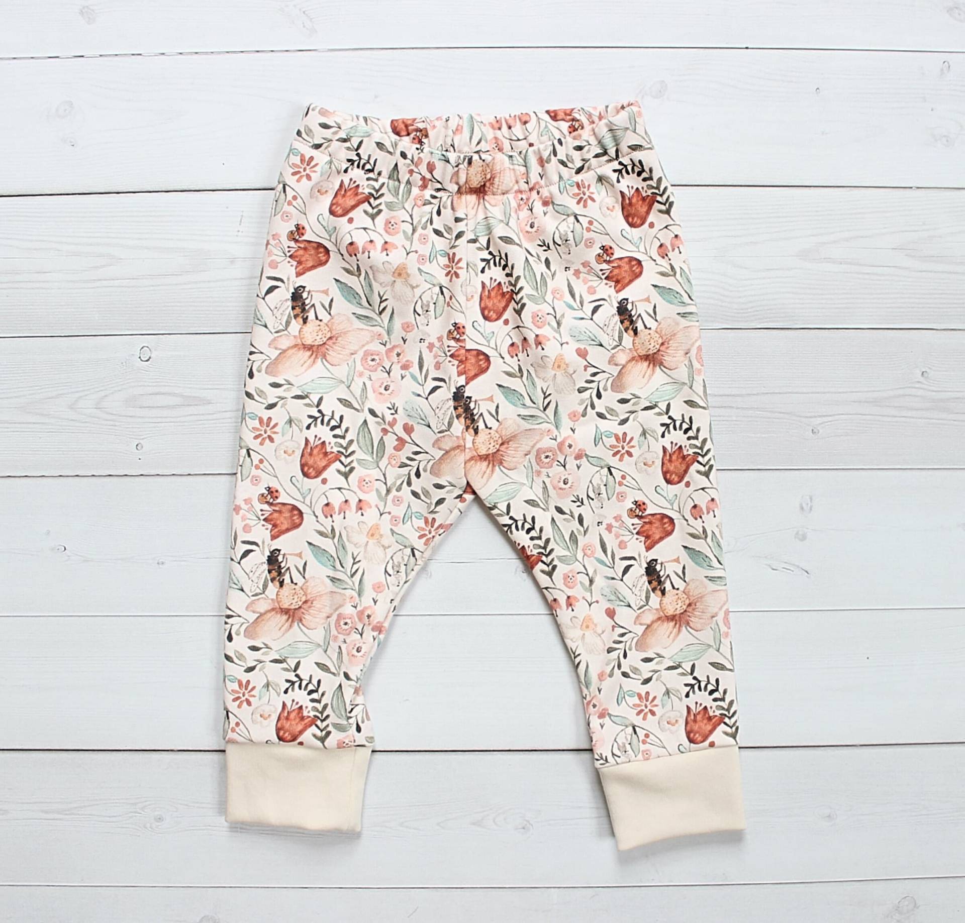 Bio Baby Hose Im Frühling Musik Print, Geblümte Leggings, Kleinkind Hose, Shower Geschenk, Mädchen von TajandMe