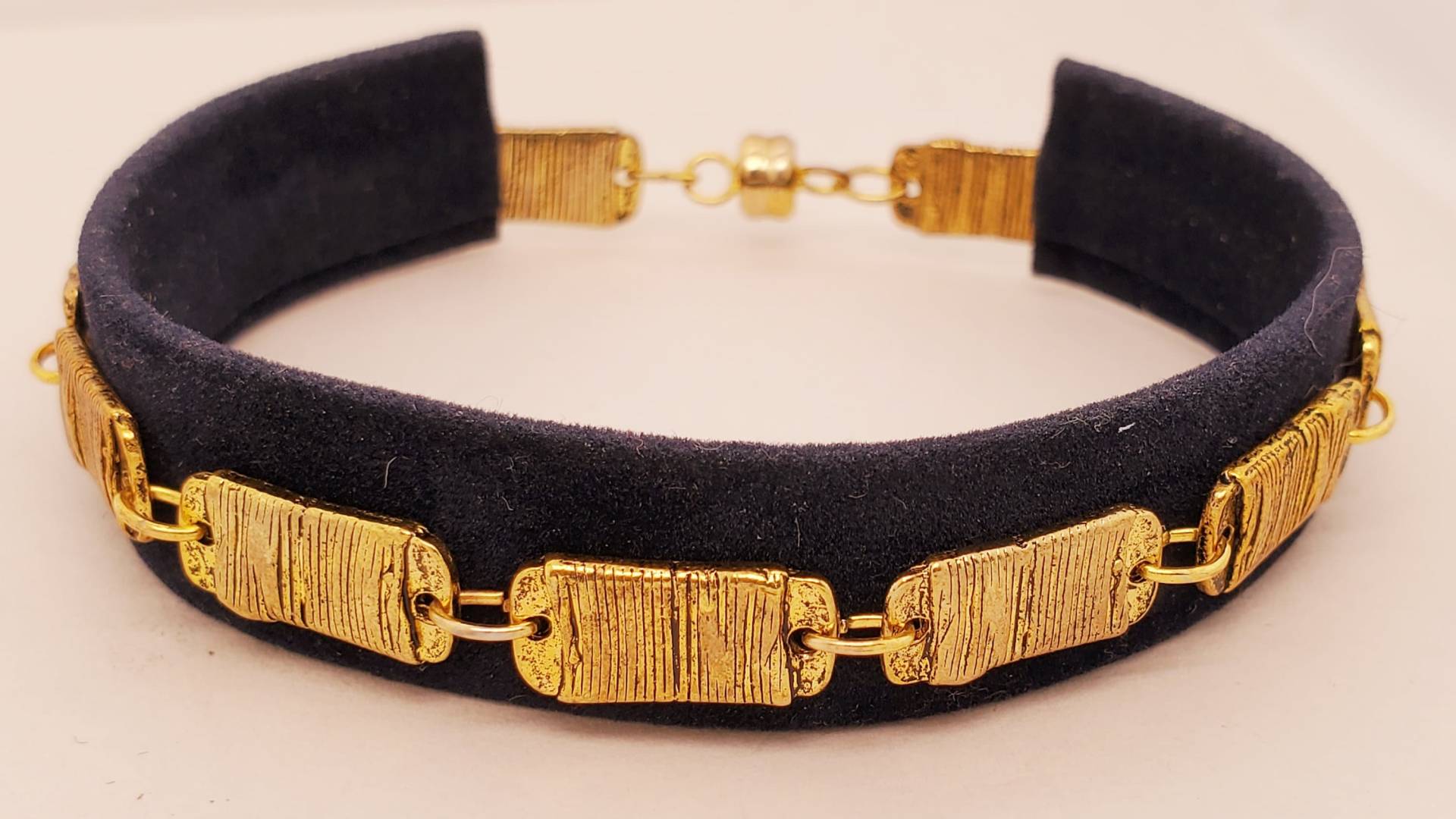 stickgarnkarte Armband in Antikgold Mit 11 Gliedern, Schönes Fadendetail, Doppelseitig, Magnetverschluss von TakeenArts