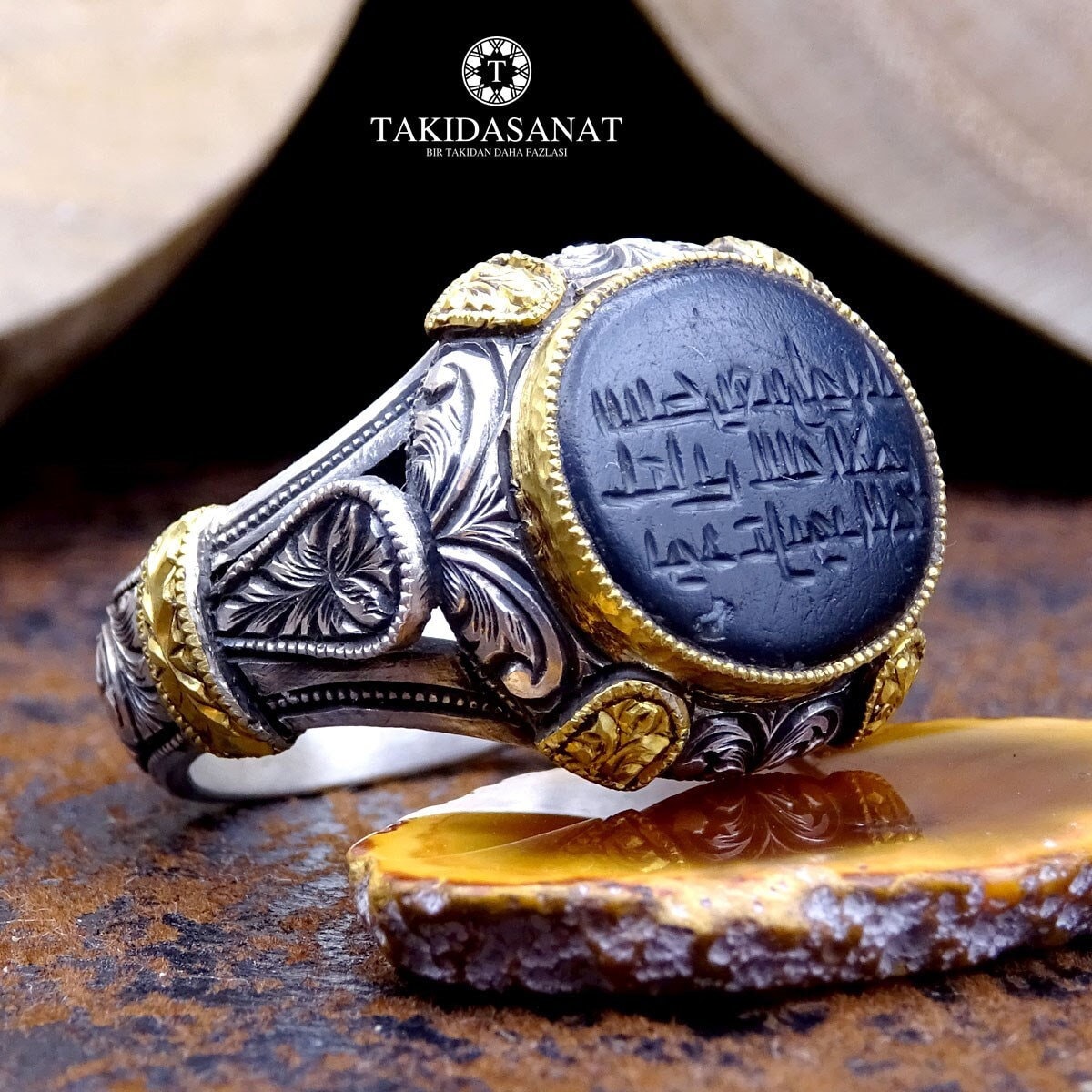Schwarzer Achat Steinring Mit Gold Details, Gravur Ring, Nach Maß, 925K Sterling Silber, Personalisierte Schmuck, Männer Ringe, Ring Schwarzer Achat Steinring Mit Gold Details, Gravur Ring, Nach Maß, 925K Sterling Silber, Personalisierte Schmuck, Männer Ringe, Ring von TakidaSanatHandmade