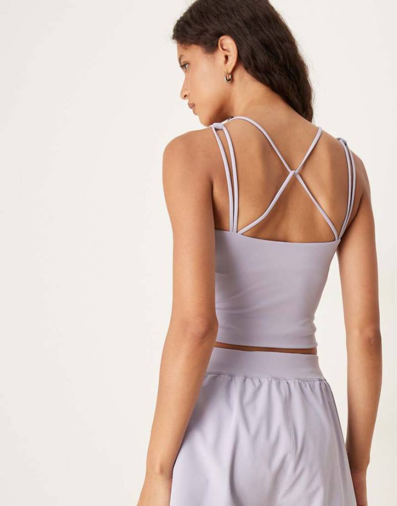 Tala - SkinLuxe - Sport-Trägertop in Flieder mit mehreren Riemchenträgern-Lila von Tala