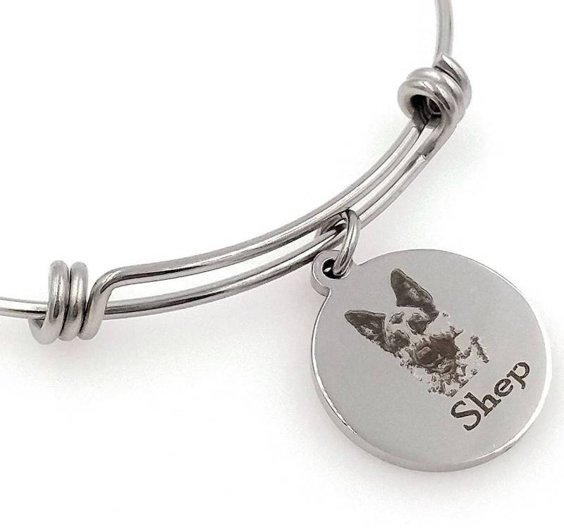 Deutscher Schäferhund Graviert Erweiterbar Personalisierte Armreif von TalkToThePaws