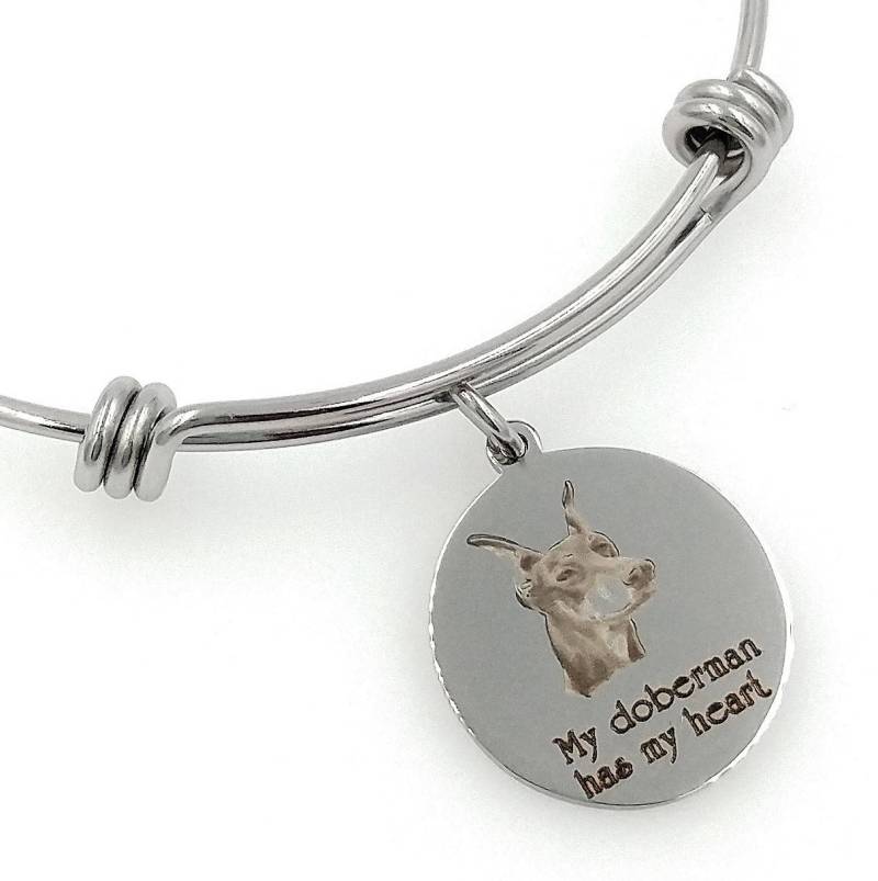 Mein Dobermann, Dobermann Pinscher Has My Heart Engraved Expandable Armreif, Hund von TalkToThePaws