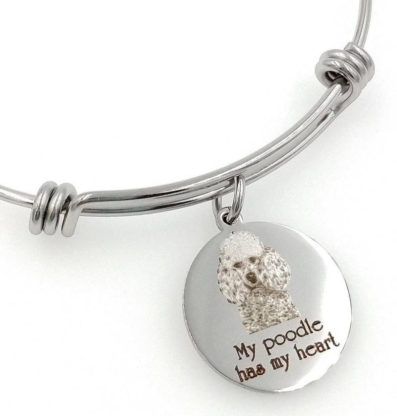 Mein Pudel Hat Mein Herz Graviert Erweiterbar Armreif von TalkToThePaws