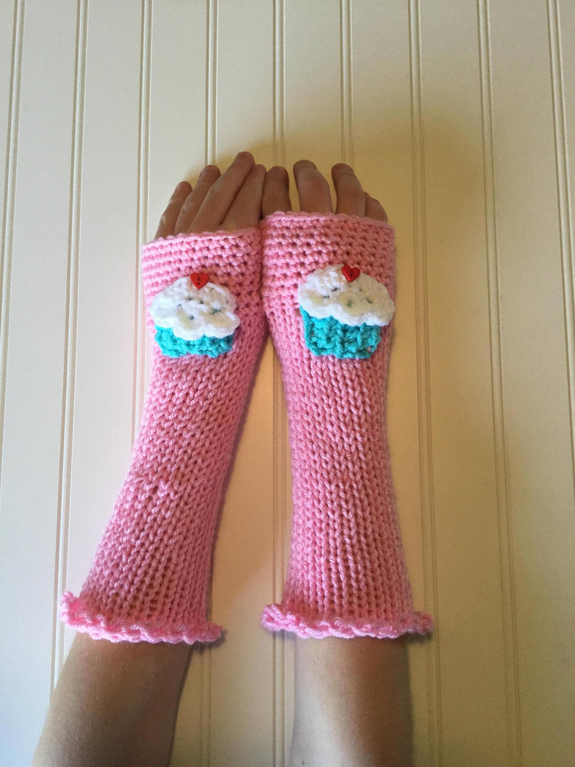 Diät-Traum Entzückende Cupcake Liebhaber Extra Lange Handschuhe in Rosa - Super Girlie Und Spaß von TalulaCrafts