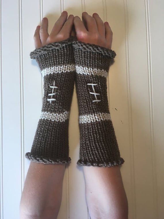 Robuste Fußball Handschuhe - Fingerlose in Braun Und Creme von TalulaCrafts