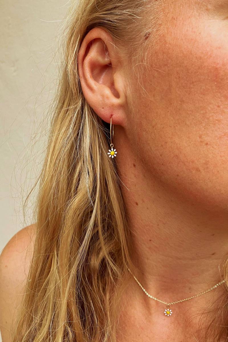 Gänseblümchen Creolen in Gold - Daisy von Talwerke