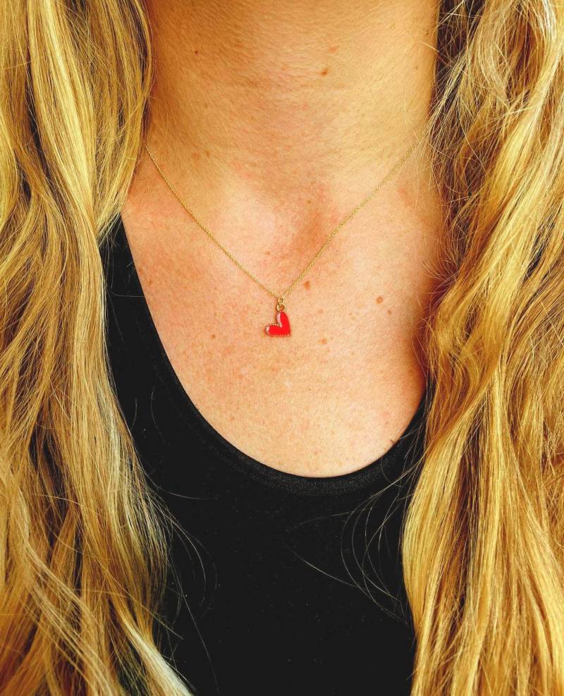 Wunderschöne Halskette Mit Herz Anhänger - Auch Sehr Schönes Geschenk von Talwerke