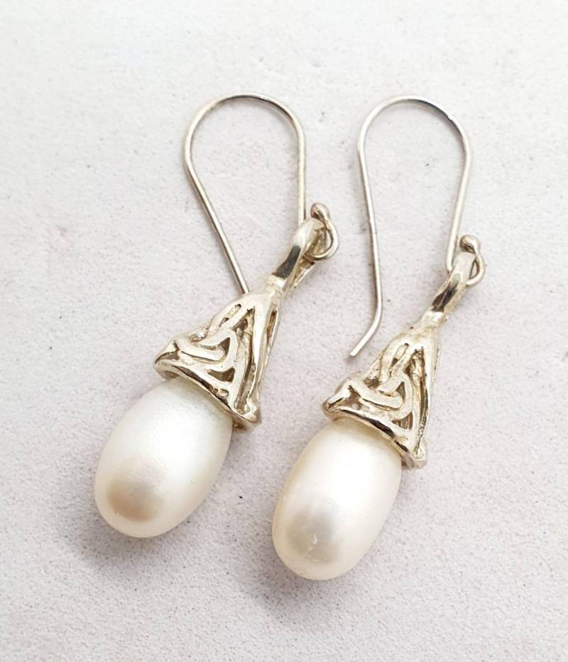 925 Sterling Silber Ohrringe Cone Perlen-Tropfen-Form-Handgefertigt Von Artisan Handarbeit Gemacht Baumeln Kostenloser Versand von TalyaHarelJewelry