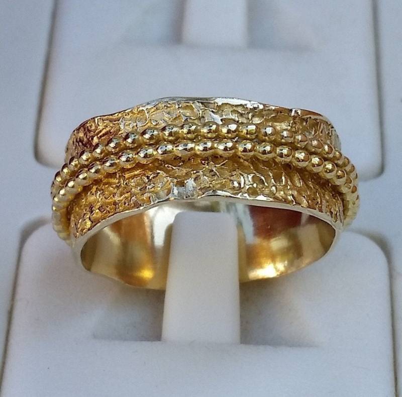 Gold Ring 14K Gelbgold Spinners Band Ehering Handgemachte Artisan Crafted Größe 60 Frauen Braut von TalyaHarelJewelry