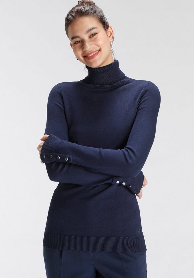 Tamaris Rollkragenpullover in enger Form mit Knopfdetails von Tamaris