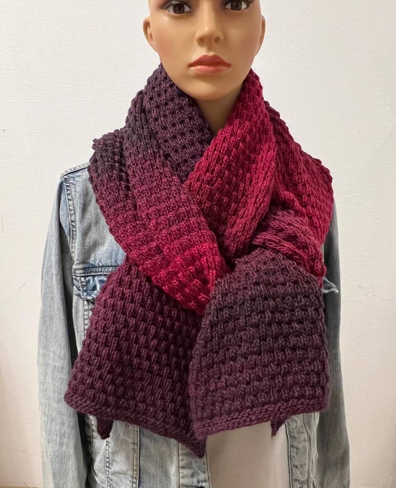 Schal Damen Handgestrickt. Wollschal Gestrickt Mehrfarbig. Strickschal Mit Bunten Blockstreifen. Handgestrickter Herbst Winter von TammisWool