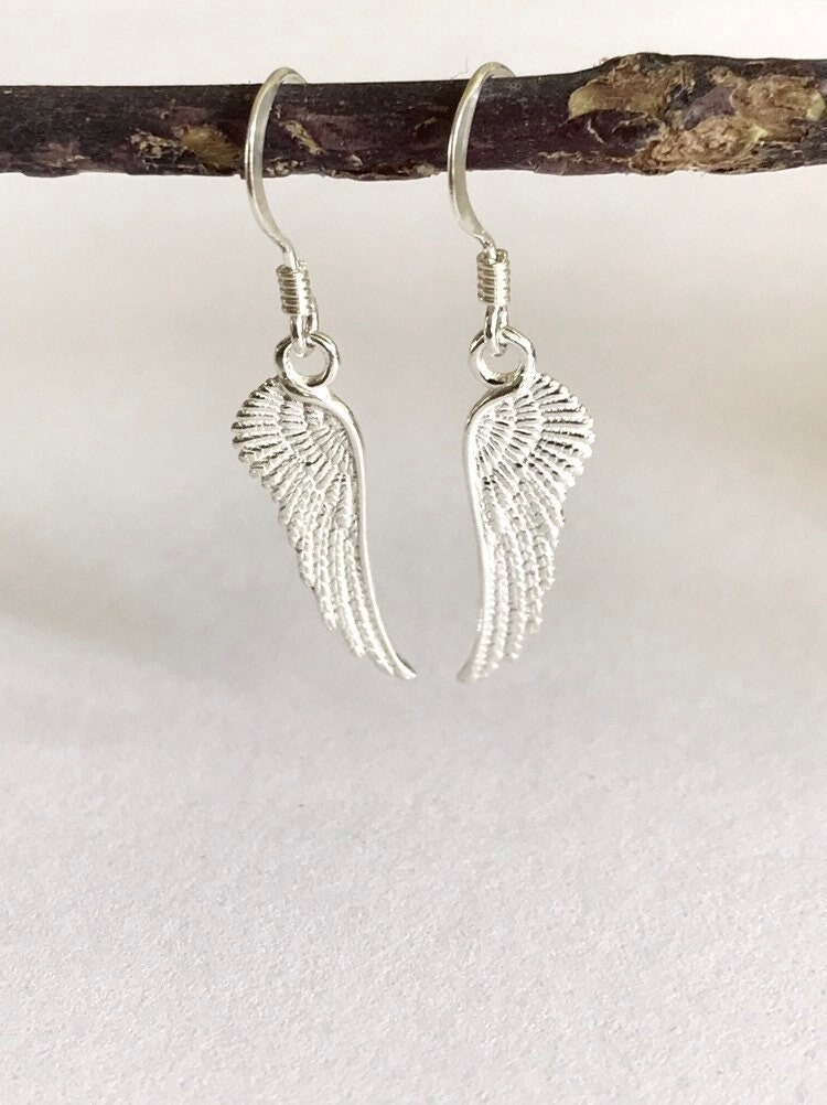 sterling Silber Engel Flügel Ohrringe Zarte Schmuckstücke von TamsinDjewellery