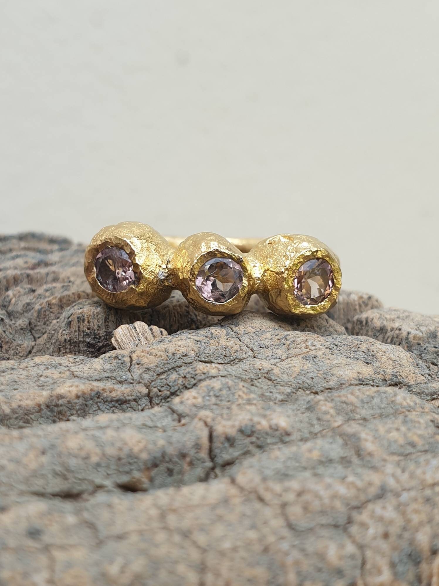 Handgemachter Pink Turmalin Goldfilled Ring Chunky Edelstein Statement Ring von TamyZurTachshit