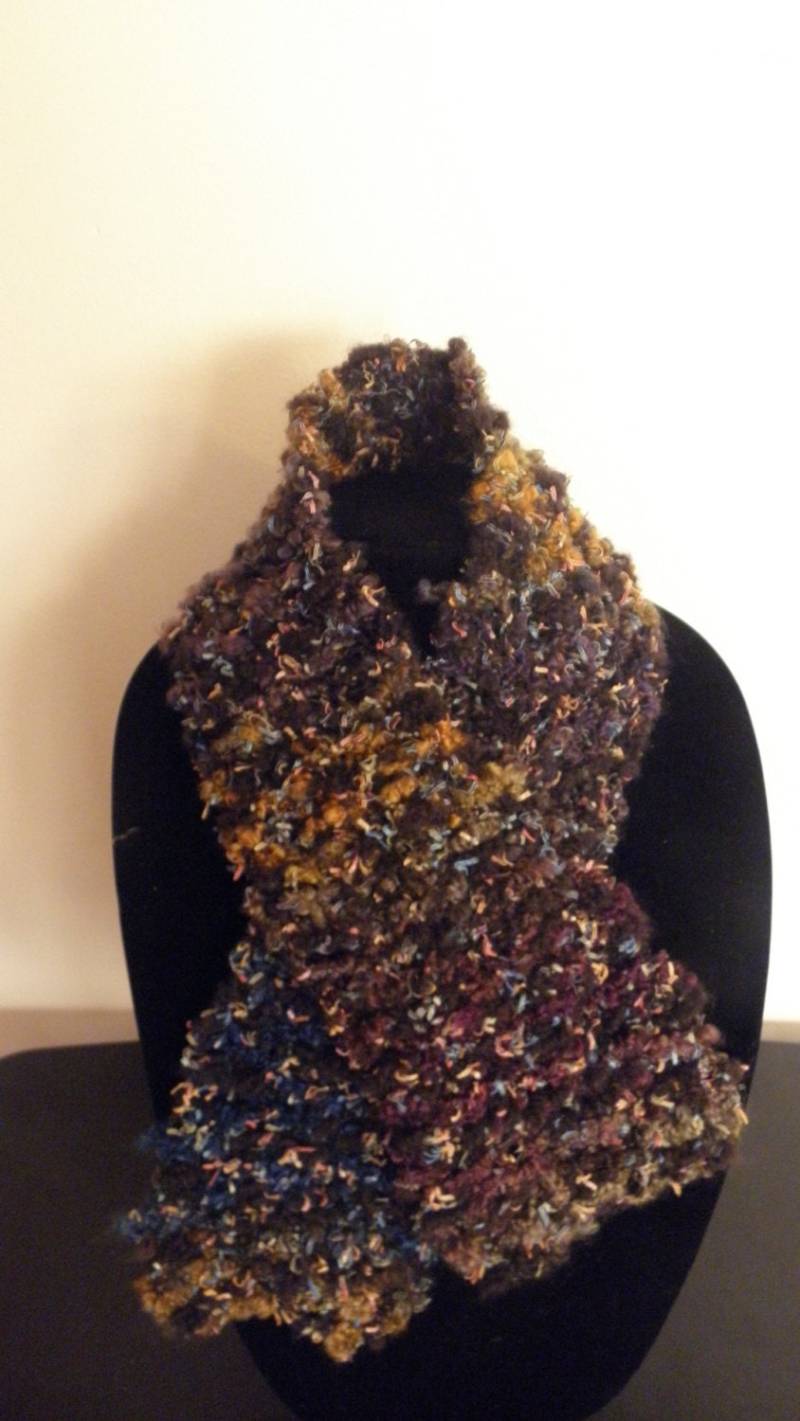 Brauner Confetti Schal Brauner Confetti Schal von TandDStichesPlus