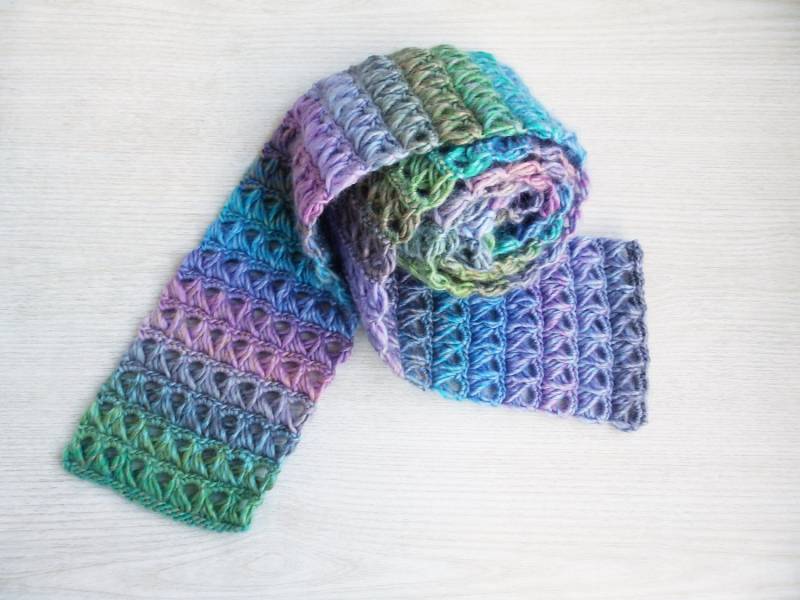 Multicolor Fashion Häkeln Langer Weicher Damen Schal, Handgemachter Besen Spitzen Accessoire von TaniaNeedleArt