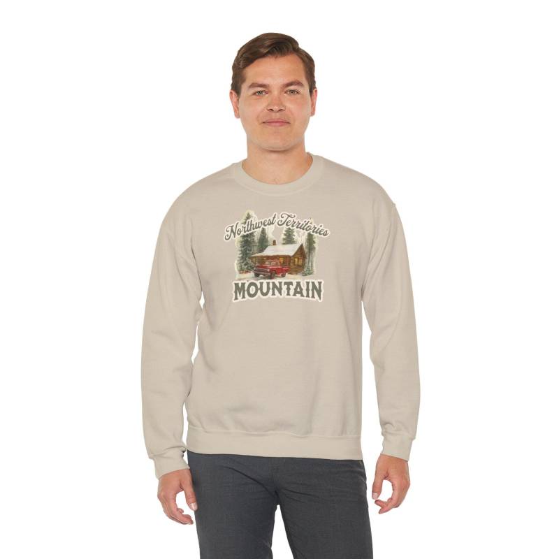 Retro Pullover Winter Pulli Vintage Canada Mountain Northwest Territories Sweatshirt Herbst Und Retro Pullover Winter Pulli Vintage Canada Mountain Northwest Territories Sweatshirt Herbst Und von TanitAlpin