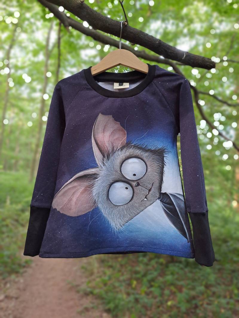 Vorbestellung Bio Langarmshirt Fledermaus Mit Mitwachsbündchen Größe 92 - 156 von TanjaOpitzDesign