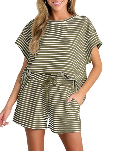 Tankaneo Damen Zweiteiler Kurzarm Lounge Set Sommer Outfits Gestreifte Lockere Pyjama Set Hausanzug Rundhalsausschnitt T Shirt mit Shorts von Tankaneo