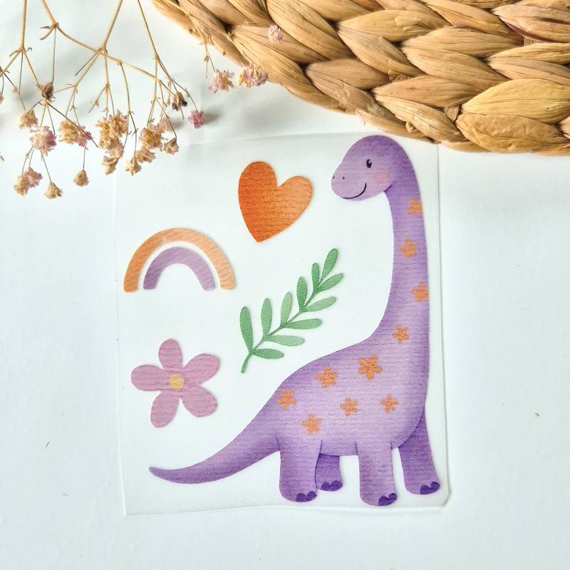 Bügelbild Dino | Dinosaurier Kinder Blumen Regenbogen Süß Mädchen Bügelbild Dino | Dinosaurier Kinder Blumen Regenbogen Süß Mädchen von TanteKarloDesign
