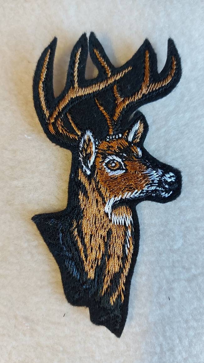 Aufnäher Hirschkopf Mit Geweih ... Gestickt von TantePe