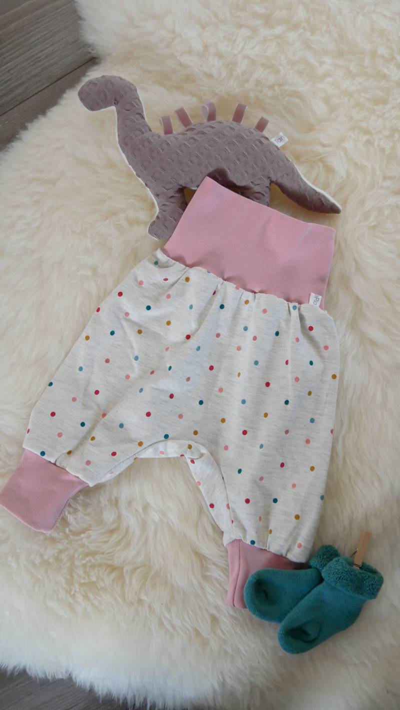 Pumphose Mit Bunten Punkten in Größe 62/68 von TantePia