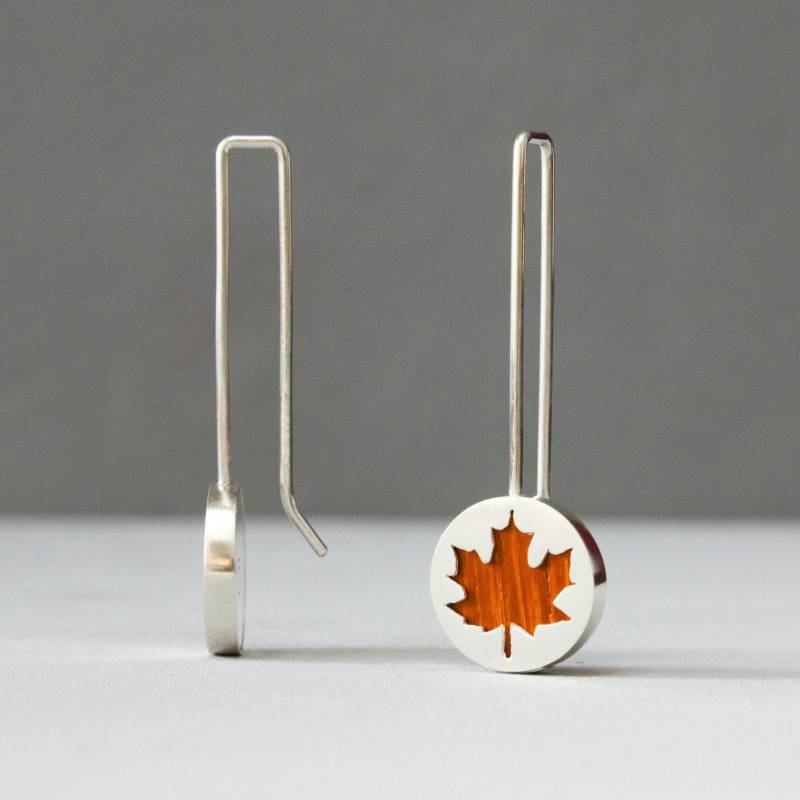 Geschenk Für Sie, Holz Und Silber Blatt Ohrringe, Handgefertigte Natur Inspirierte Schmuck, Einzigartiges Frau von TanukDolotovaJewelry