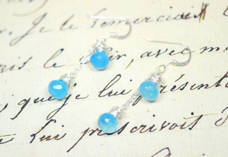 Blauer Chalcedon Ohrhänger, Himmelblauer Edelstein Wire Wrap Schmuck, Sterling Silber Double Drops von TaraFloraStudio