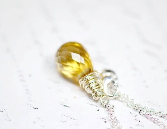Echte Citrin Halskette, Gelbe Edelstein Gelb Und Silber Wire Wrap Schmuck, November Birthstone Schmuck von TaraFloraStudio